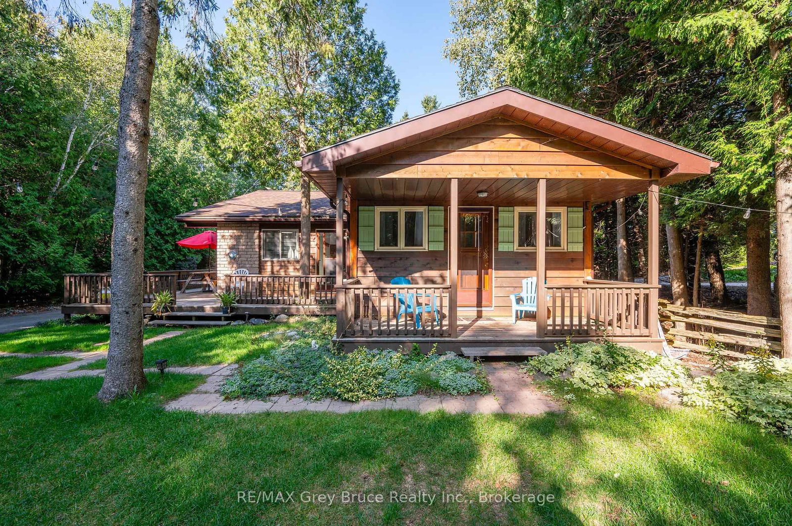 66 HARPUR Drive • Northern Bruce Peninsula, ON photo 37