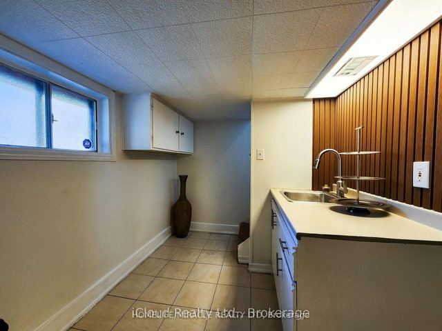 Lower Level - 294 Fairfield Avenue S