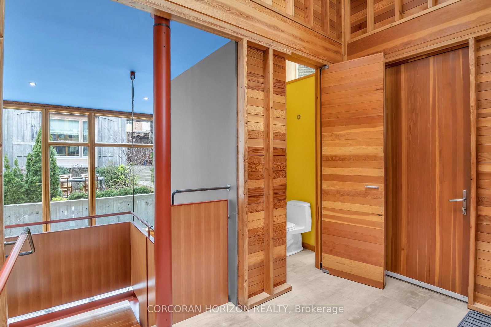 7 Coburg Street • Stratford, ON photo 14