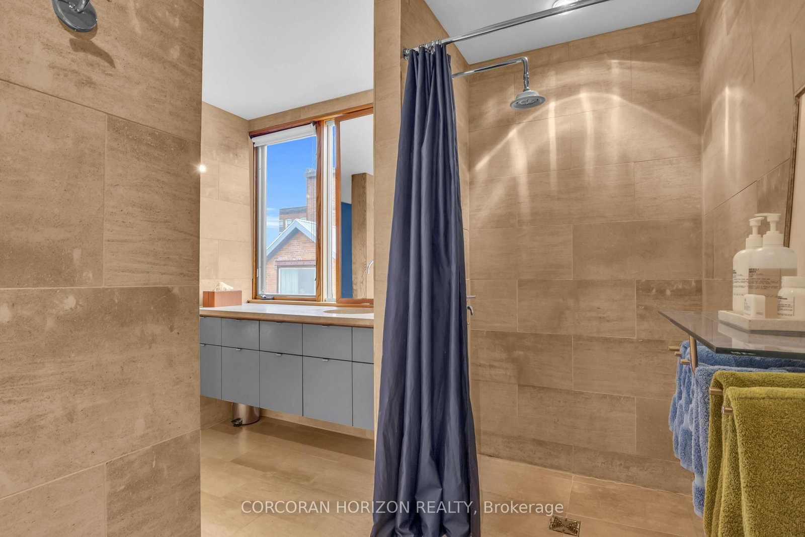 7 Coburg Street • Stratford, ON photo 31