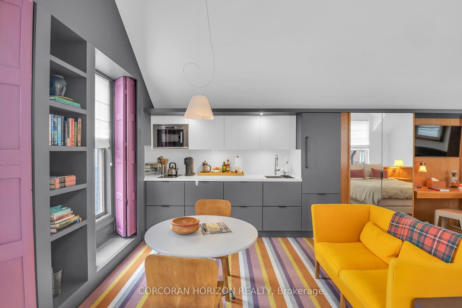 9 Coburg Street • Stratford, ON photo 43