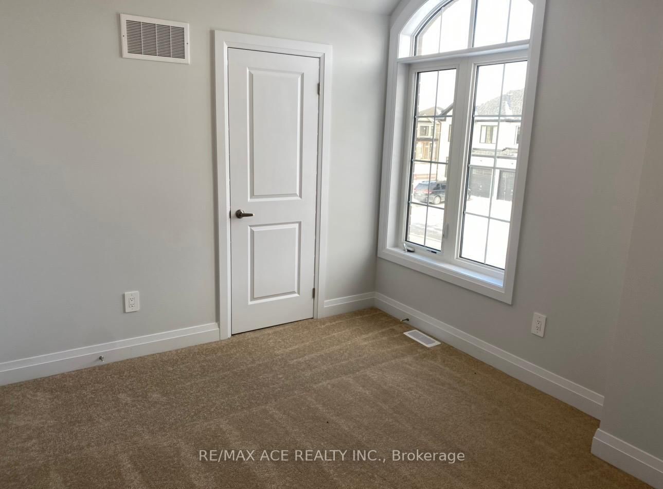 11 Corley Street - Photo 6
