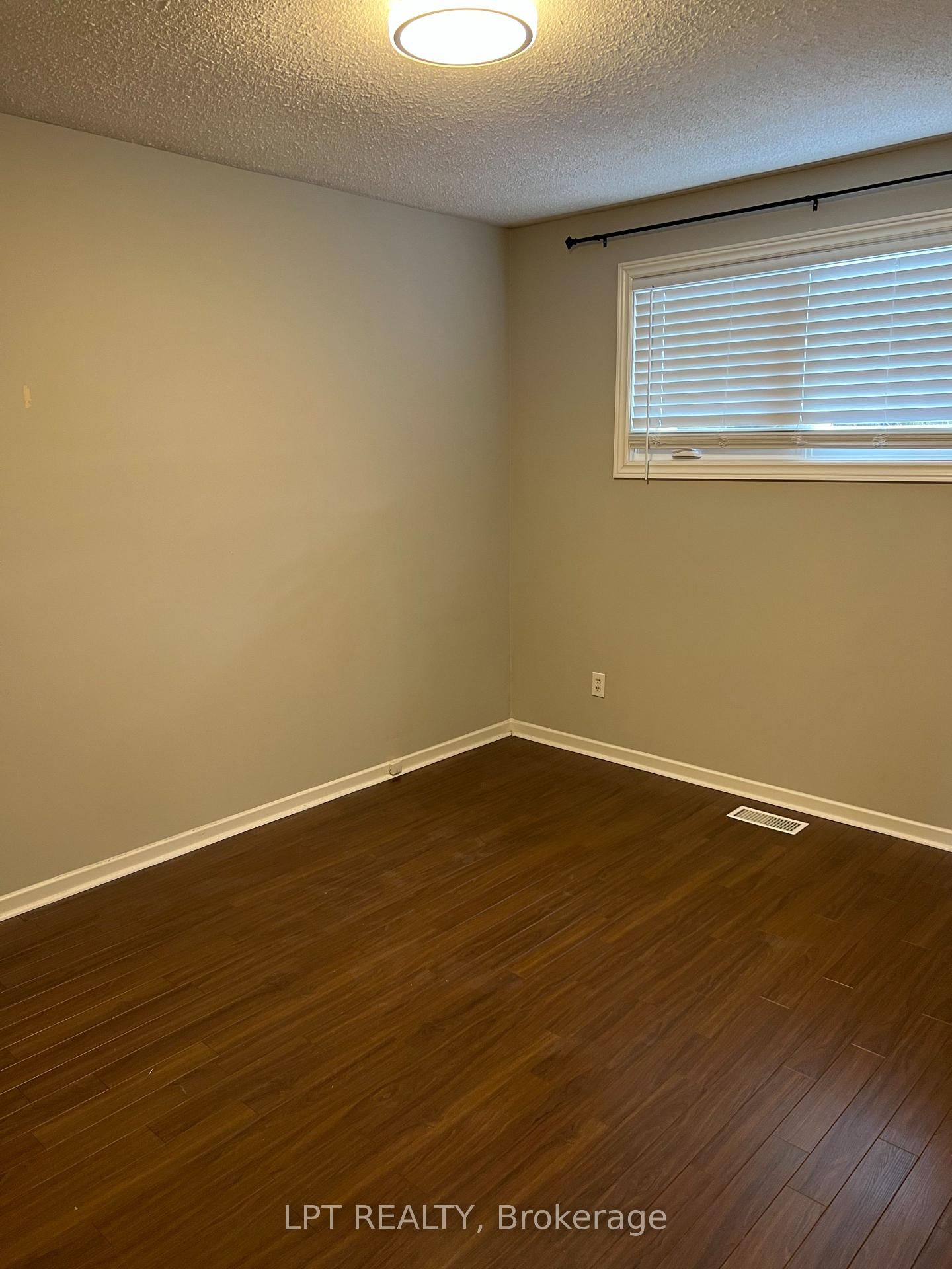 20 Glenbrook Drive - Photo 11
