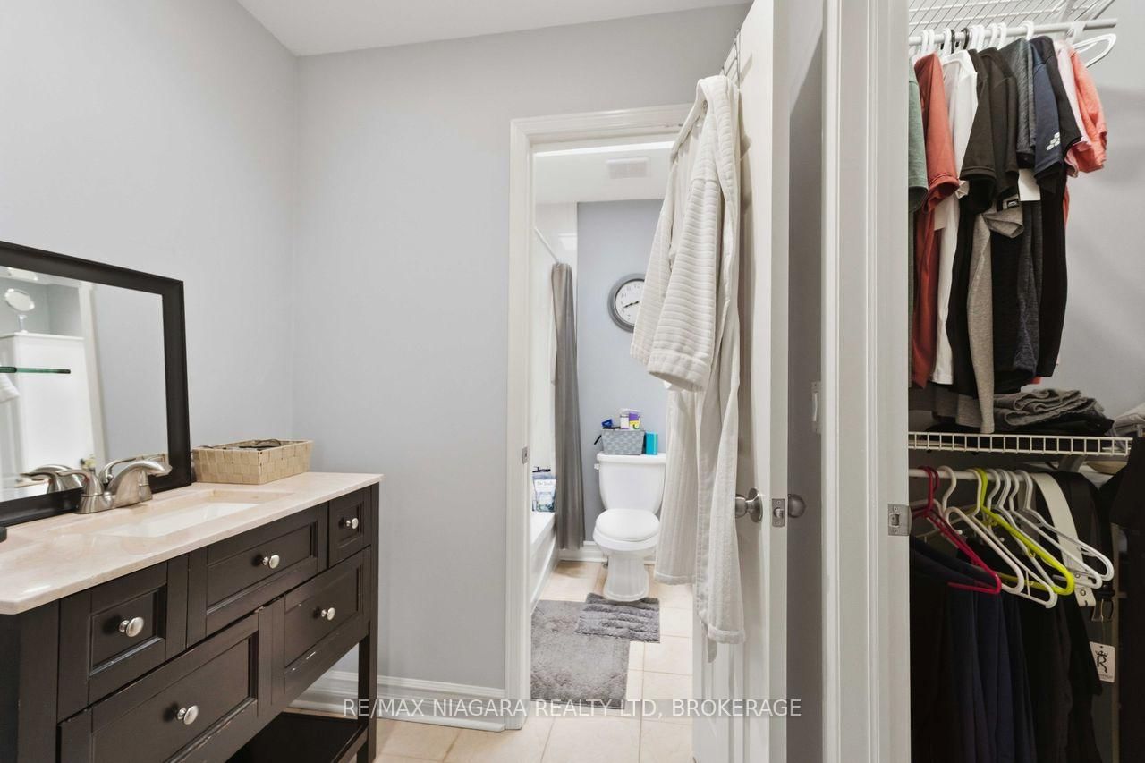 41 Eastwood Drive • Welland, ON photo 16