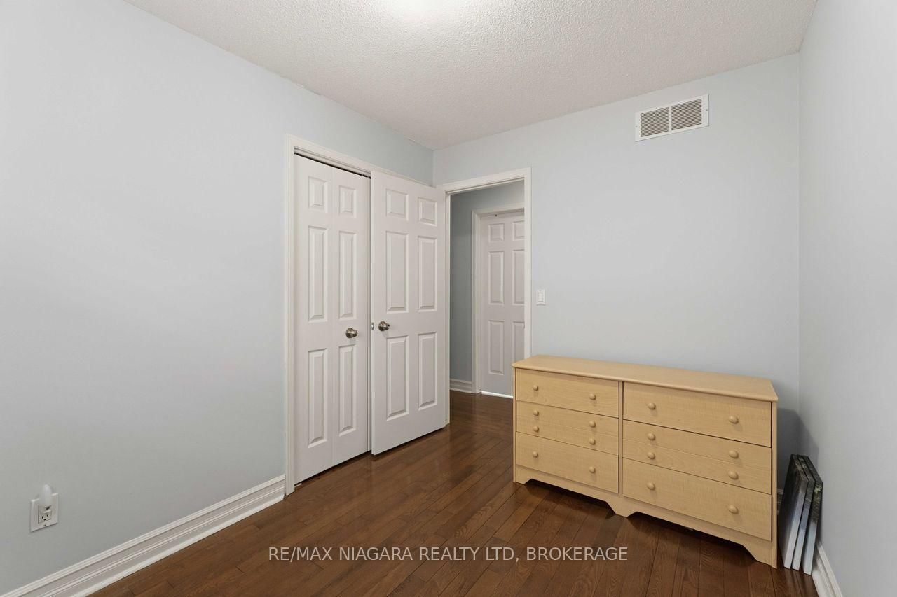 41 Eastwood Drive • Welland, ON photo 23