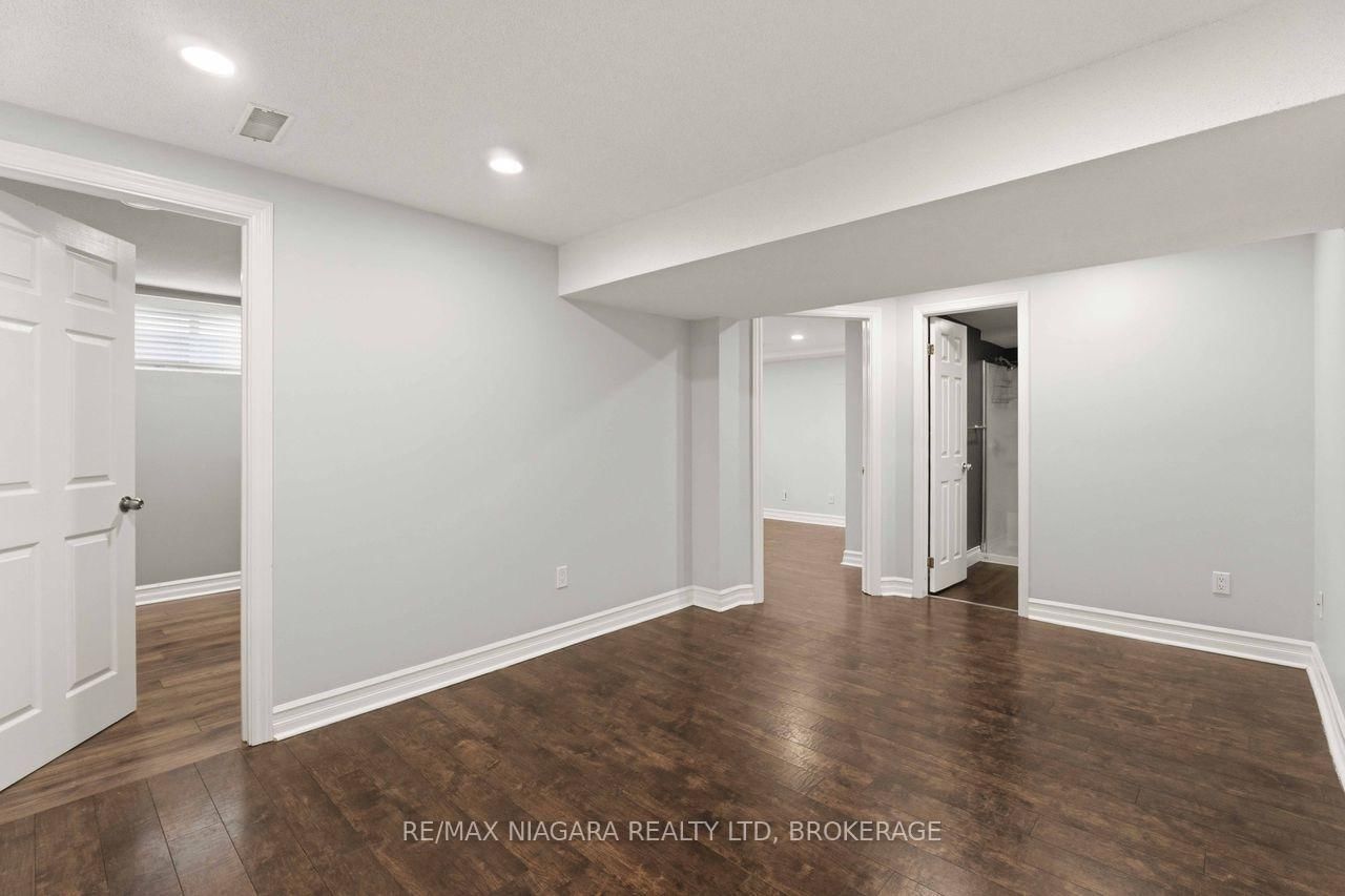 41 Eastwood Drive • Welland, ON photo 29