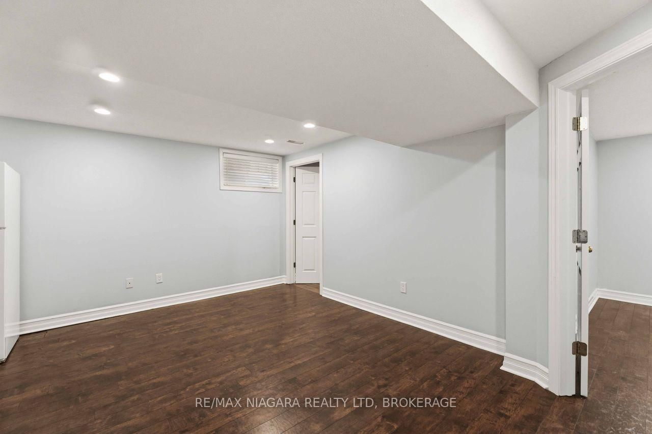 41 Eastwood Drive • Welland, ON photo 30
