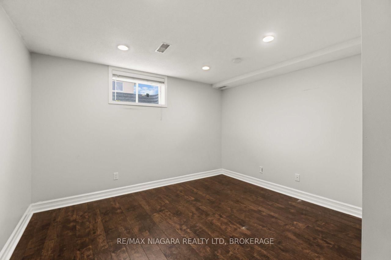 41 Eastwood Drive • Welland, ON photo 31