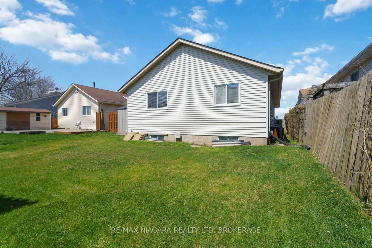 41 Eastwood Drive • Welland, ON photo 40