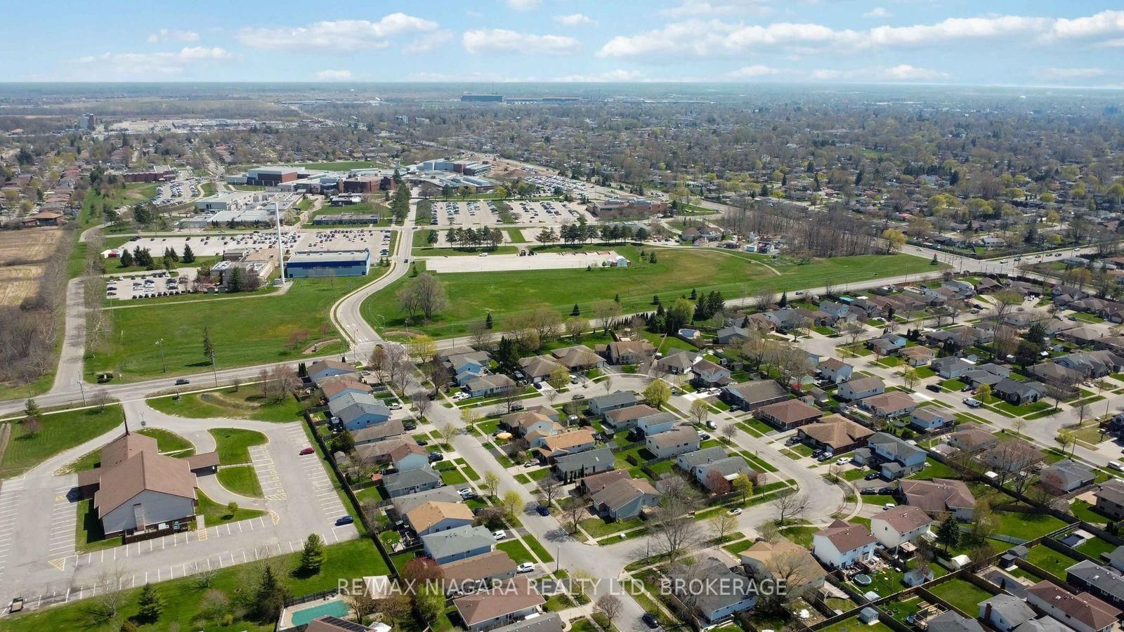 41 Eastwood Drive • Welland, ON photo 44