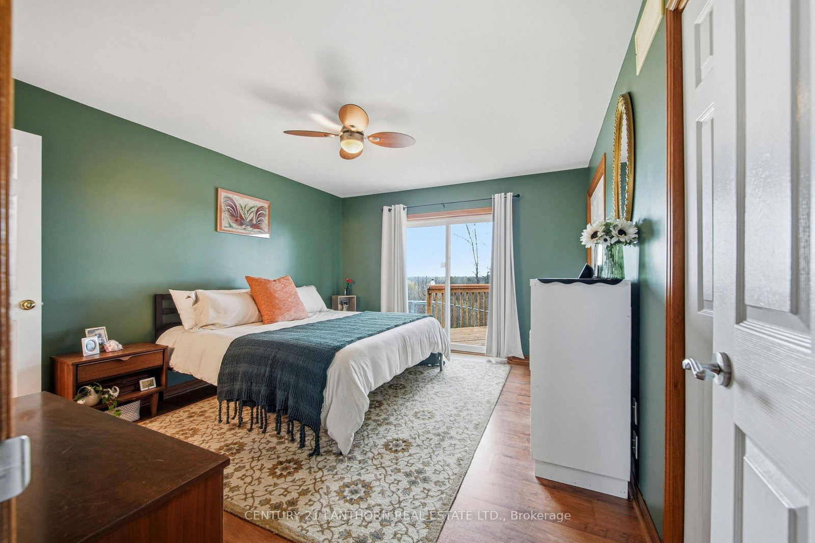 1337 Hamilton Road • Trenton, ON photo 4