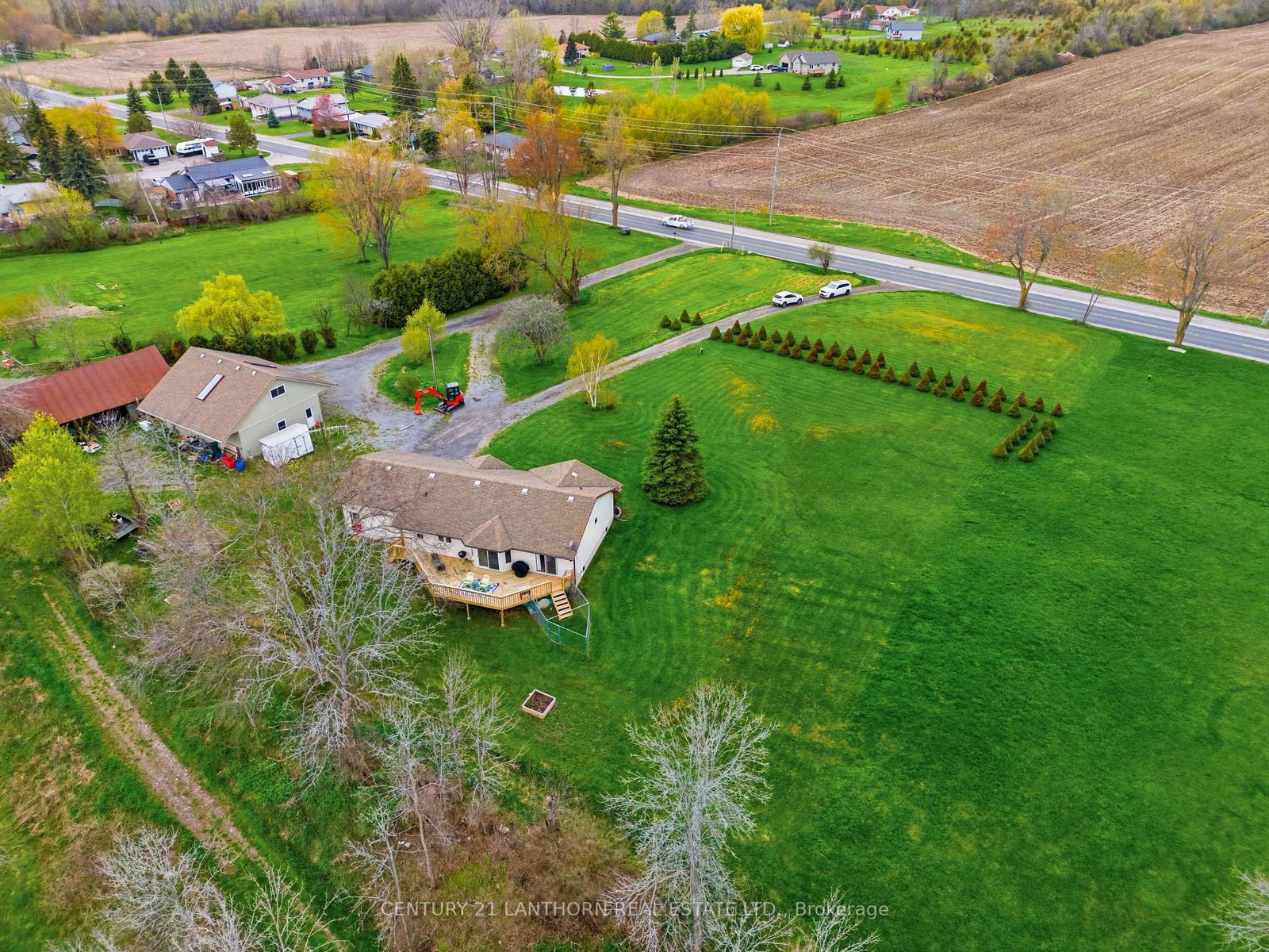 1337 Hamilton Road • Trenton, ON photo 41