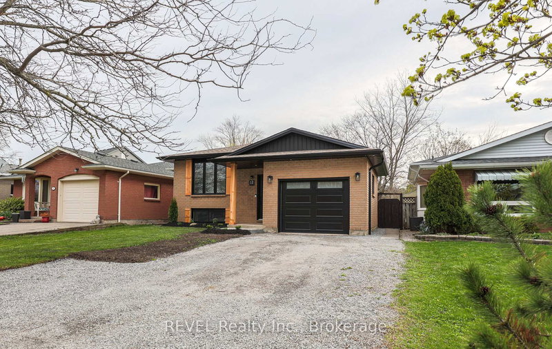 12 Andrea Dr, St. Catharines, Ontario