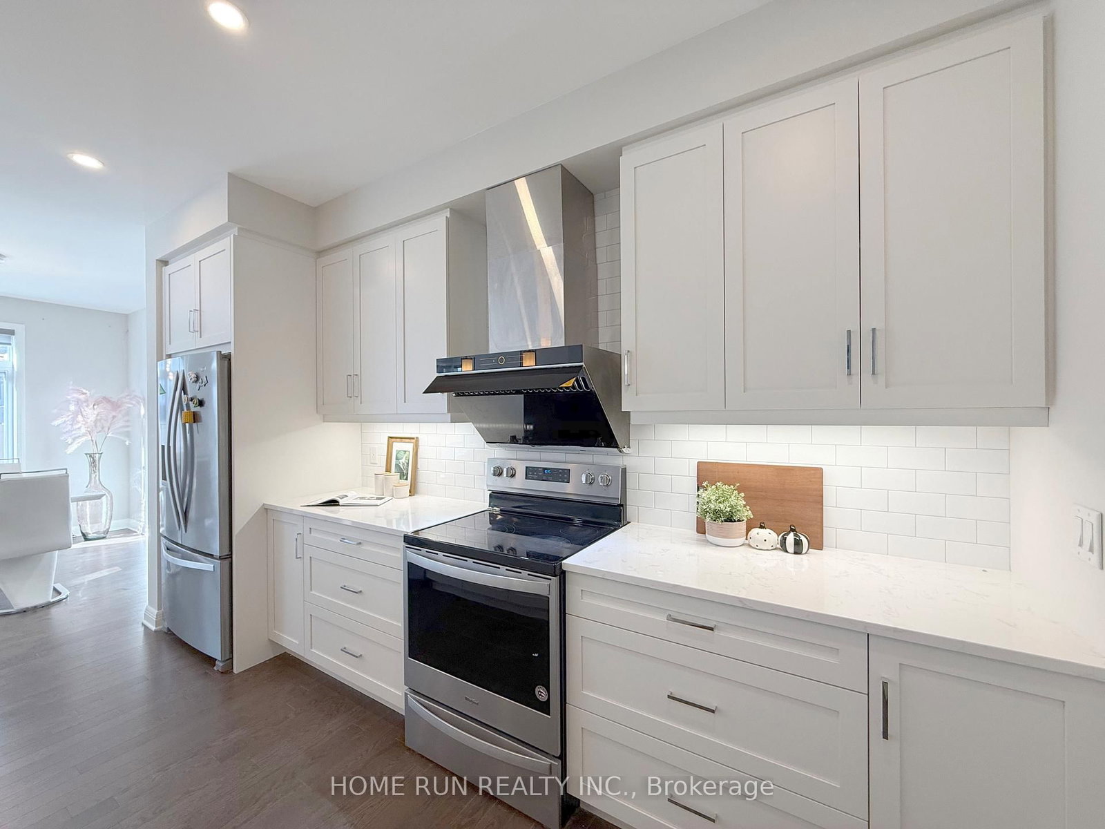 312 Lysander Place - Photo 11