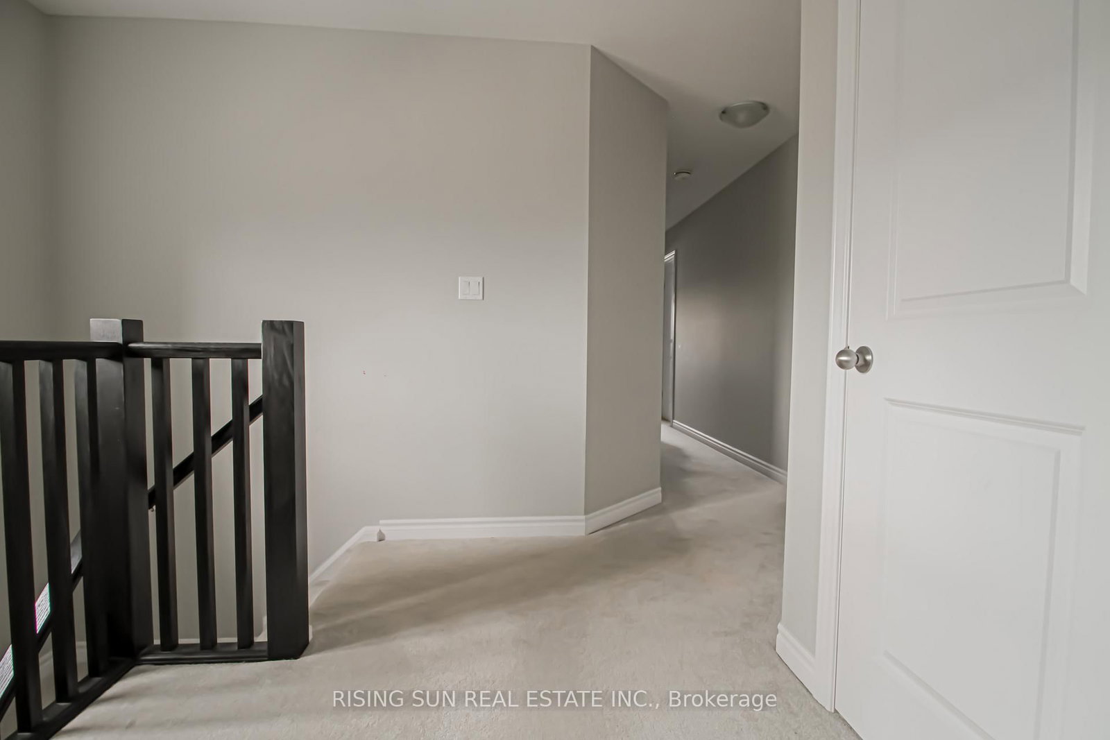 1624 Dunkirk Avenue E - Photo 12