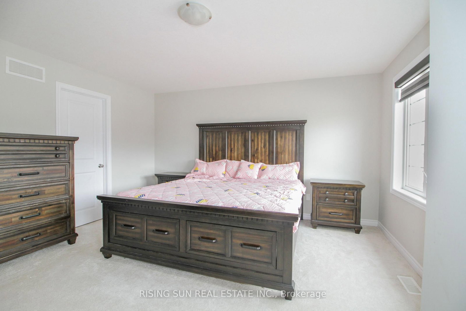 1624 Dunkirk Avenue E - Photo 14