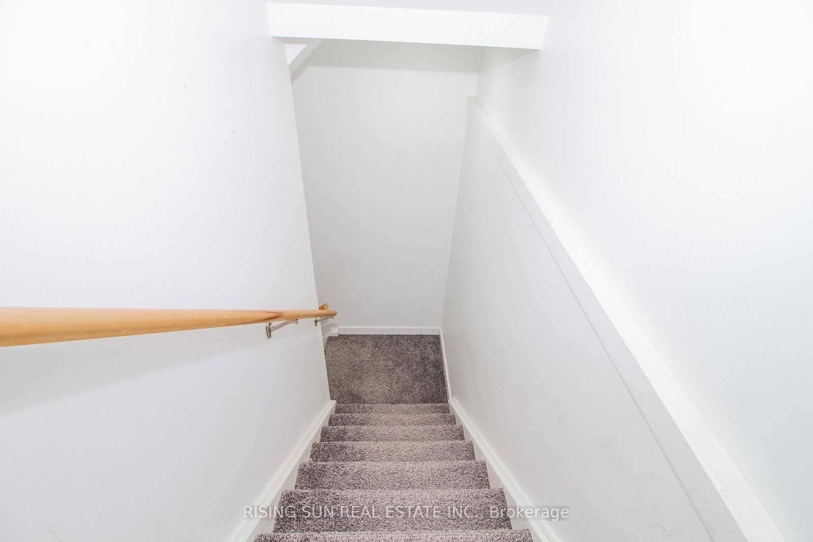 1624 Dunkirk Avenue E - Photo 23