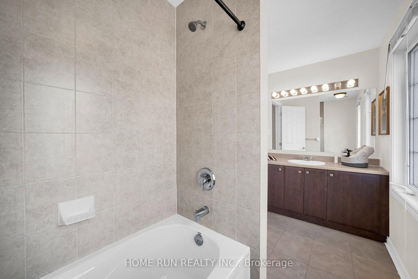957 Messor Crescent - Photo 26
