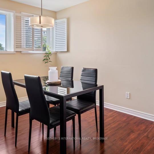 3B - 320 Vine Street