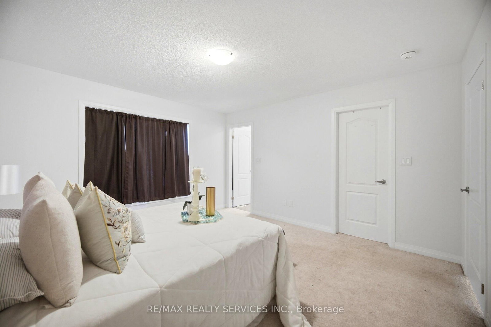 6 Landsborough Street - Photo 21