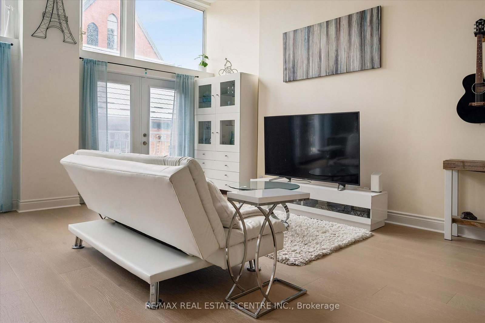 276 King Street W, Unit 213 - Photo 25