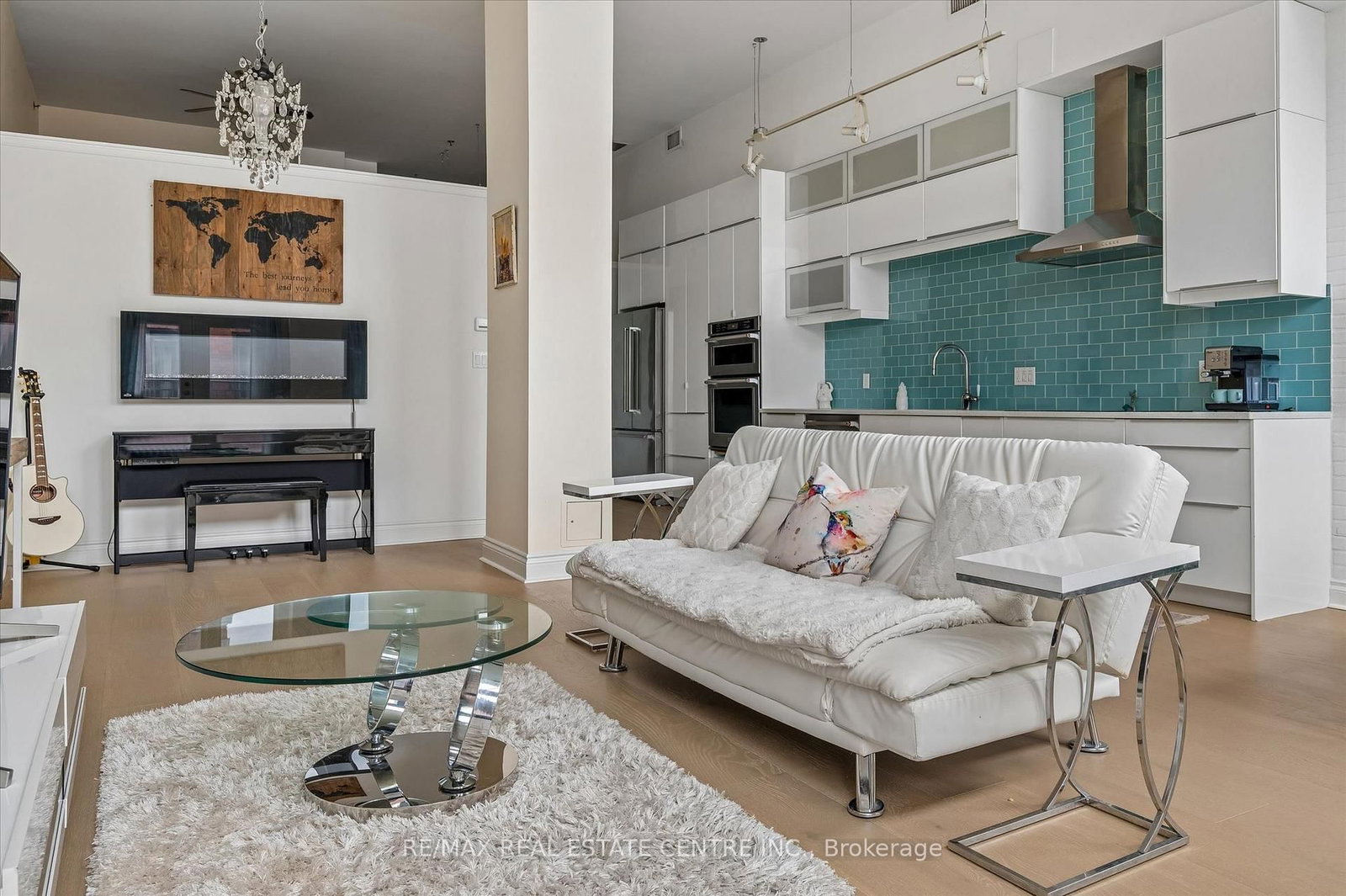 276 King Street W, Unit 213 - Photo 29