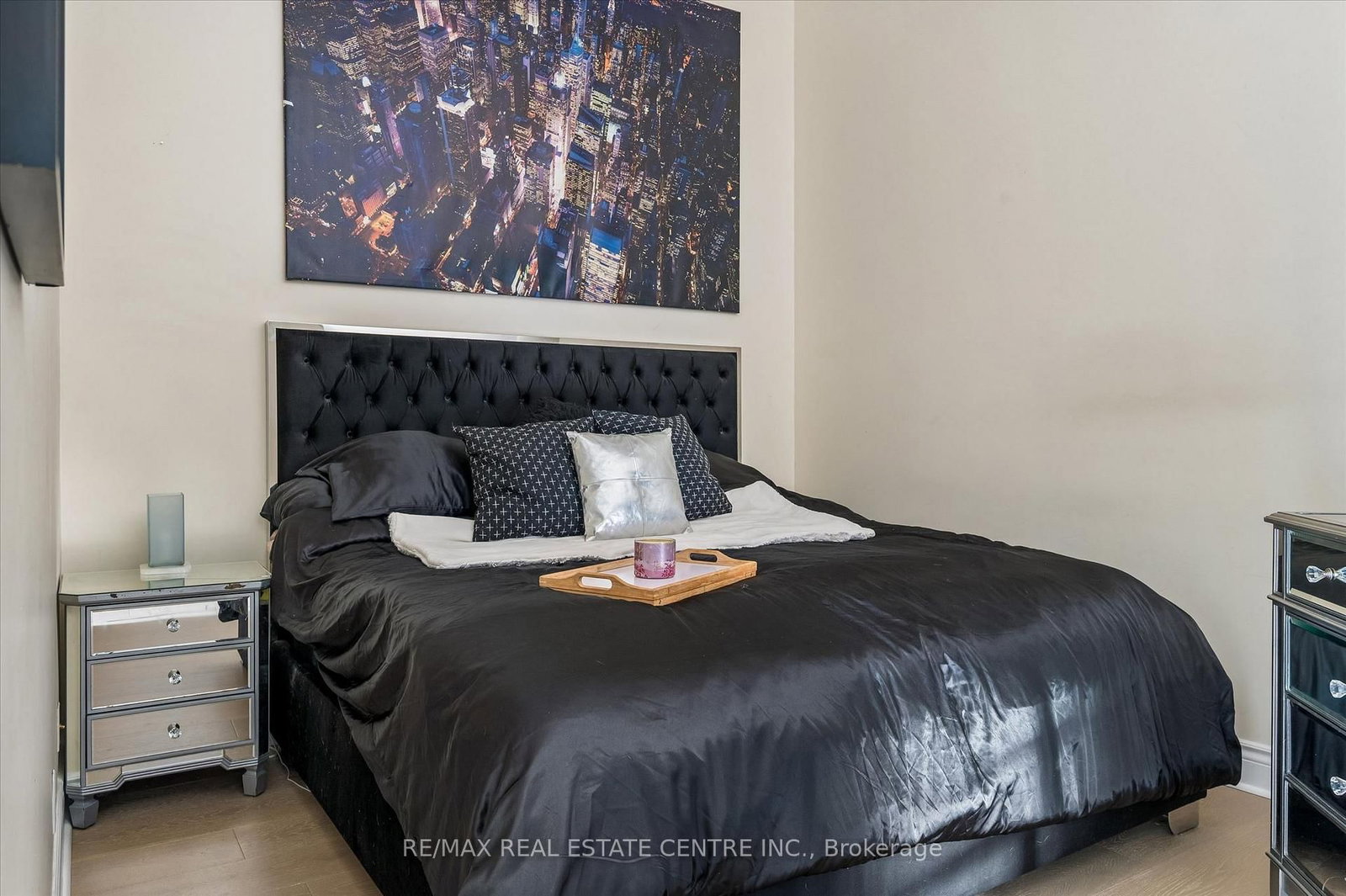 276 King Street W, Unit 213 - Photo 36