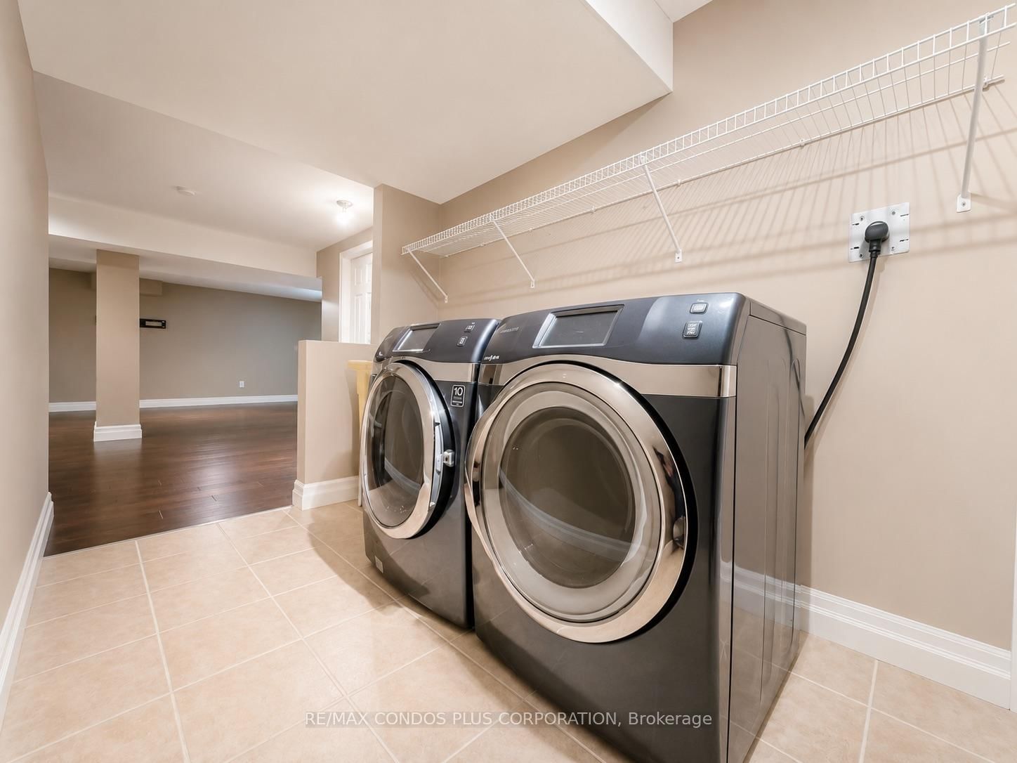 859 Brandenburg Boulevard - Photo 28