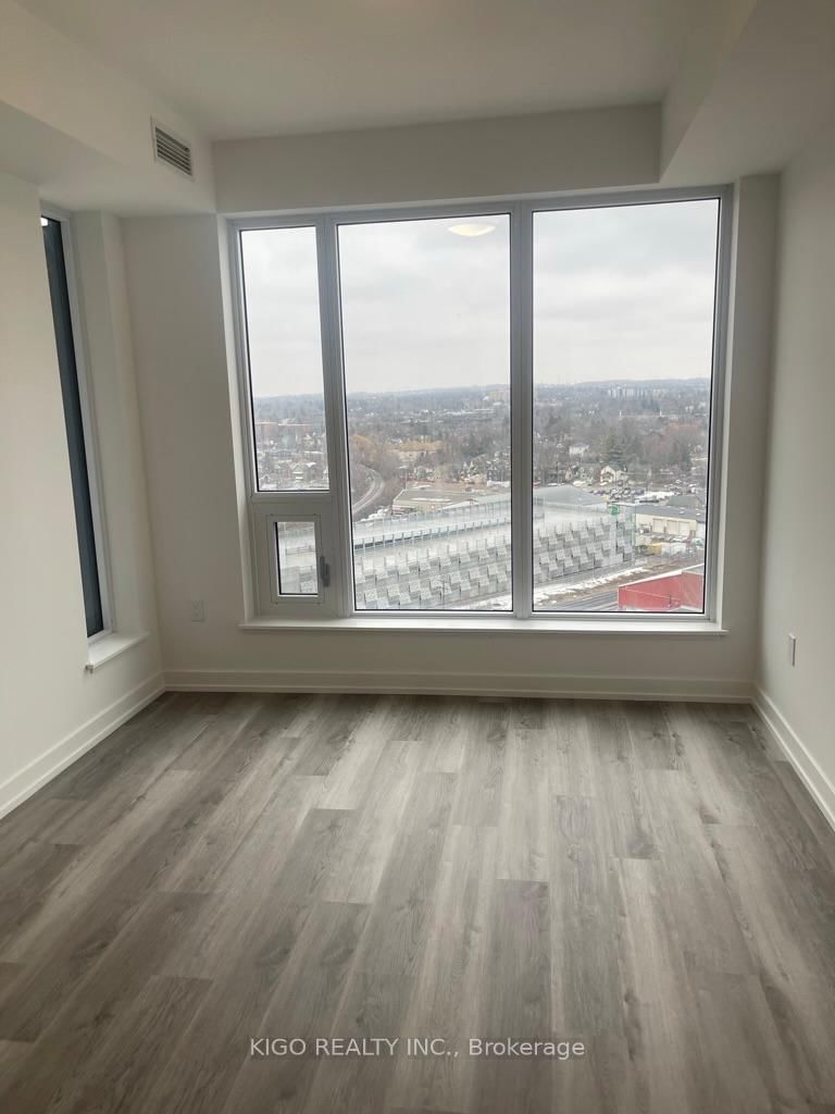 15 Wellington Street S, Unit 1108 - Photo 8