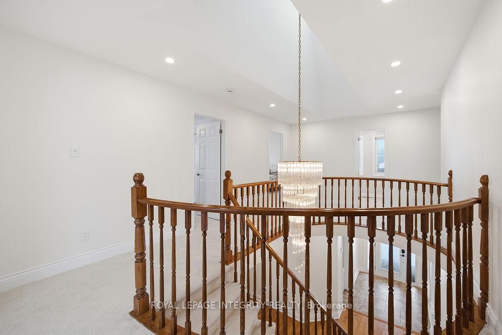50 Rosenfeld Crescent - Photo 27