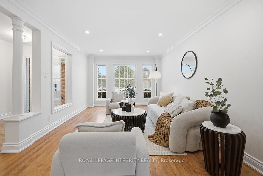 50 Rosenfeld Crescent - Photo 4