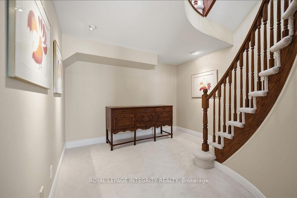 50 Rosenfeld Crescent - Photo 42