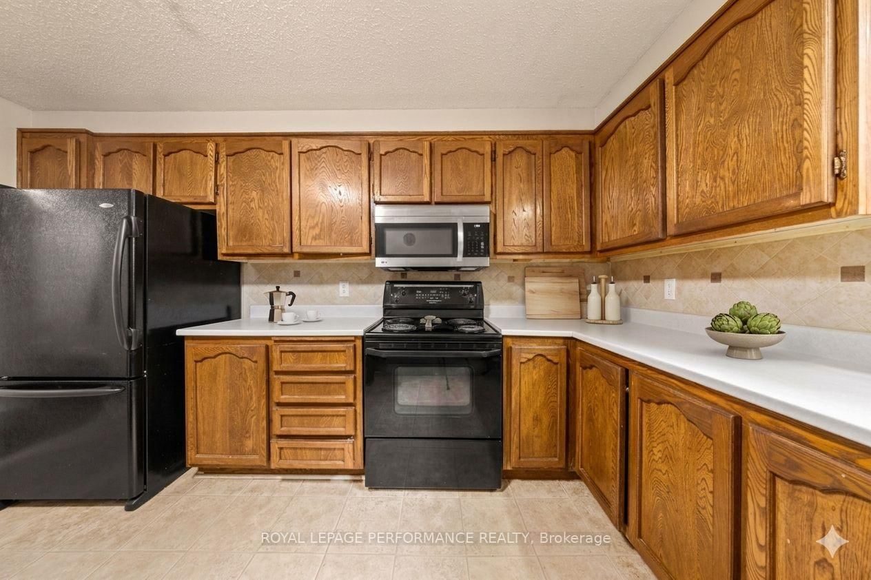 1702 Russell Road - Photo 13