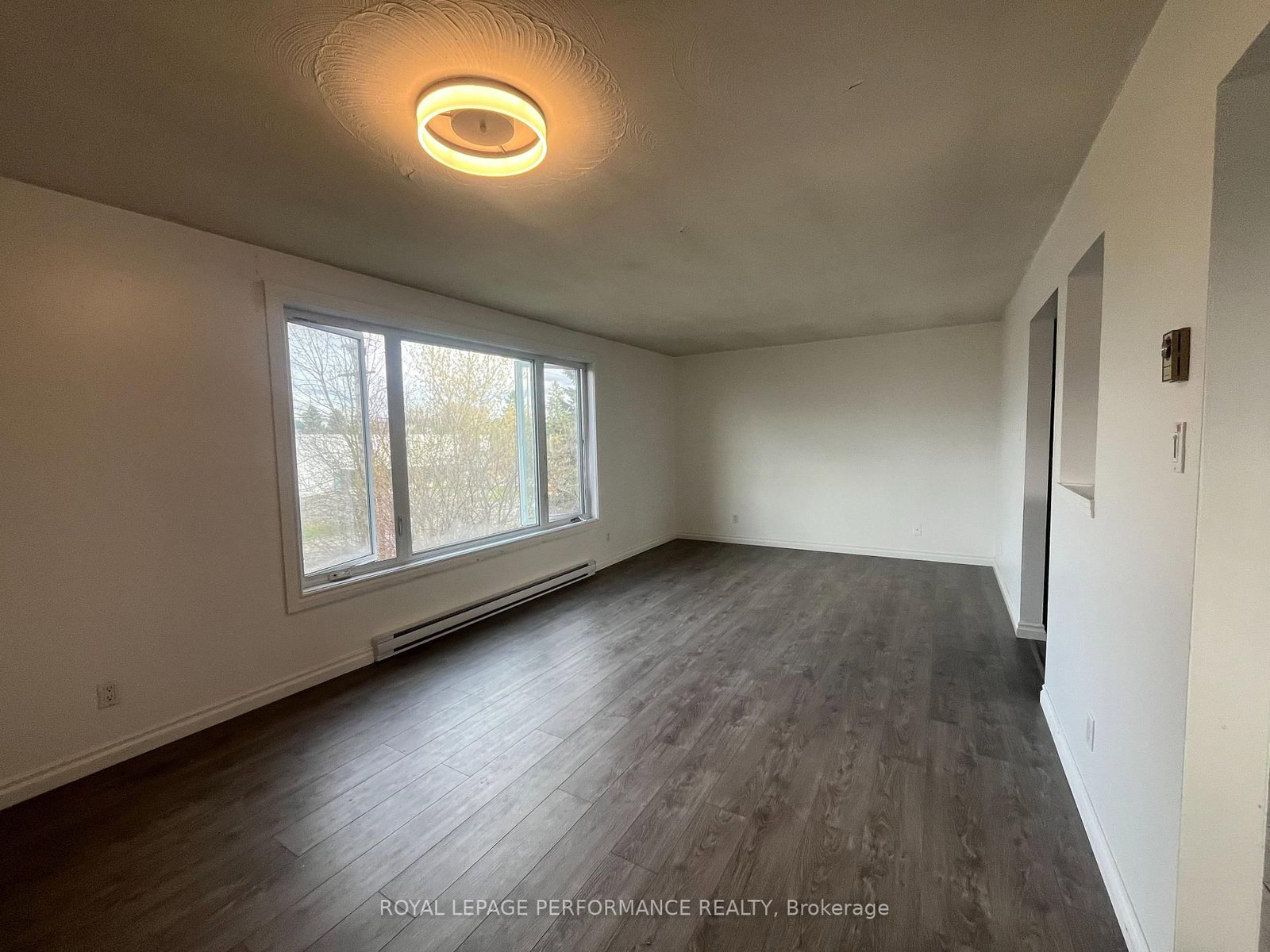 1702 Russell Road - Photo 5