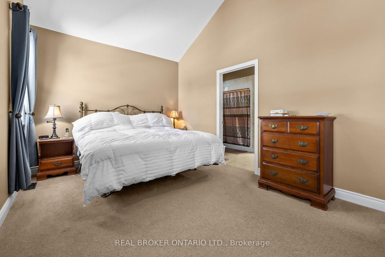 204 Hillpark High Street - Photo 12