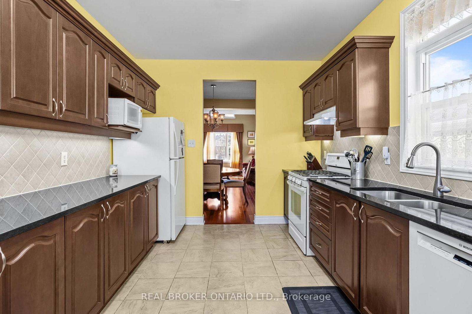 204 Hillpark High Street - Photo 8