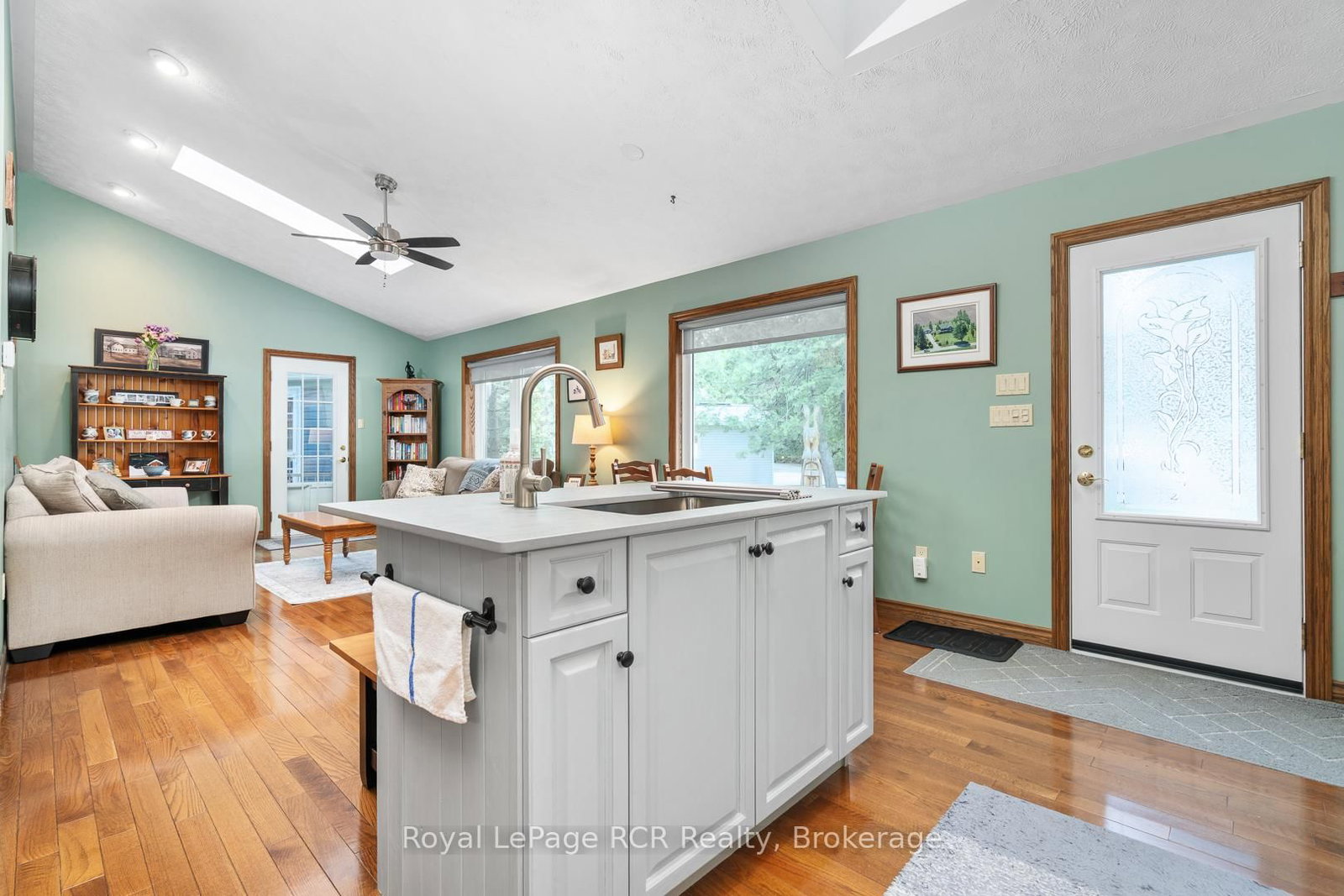 502183 Grey Road 1 Road • Georgian Bluffs, ON photo 15