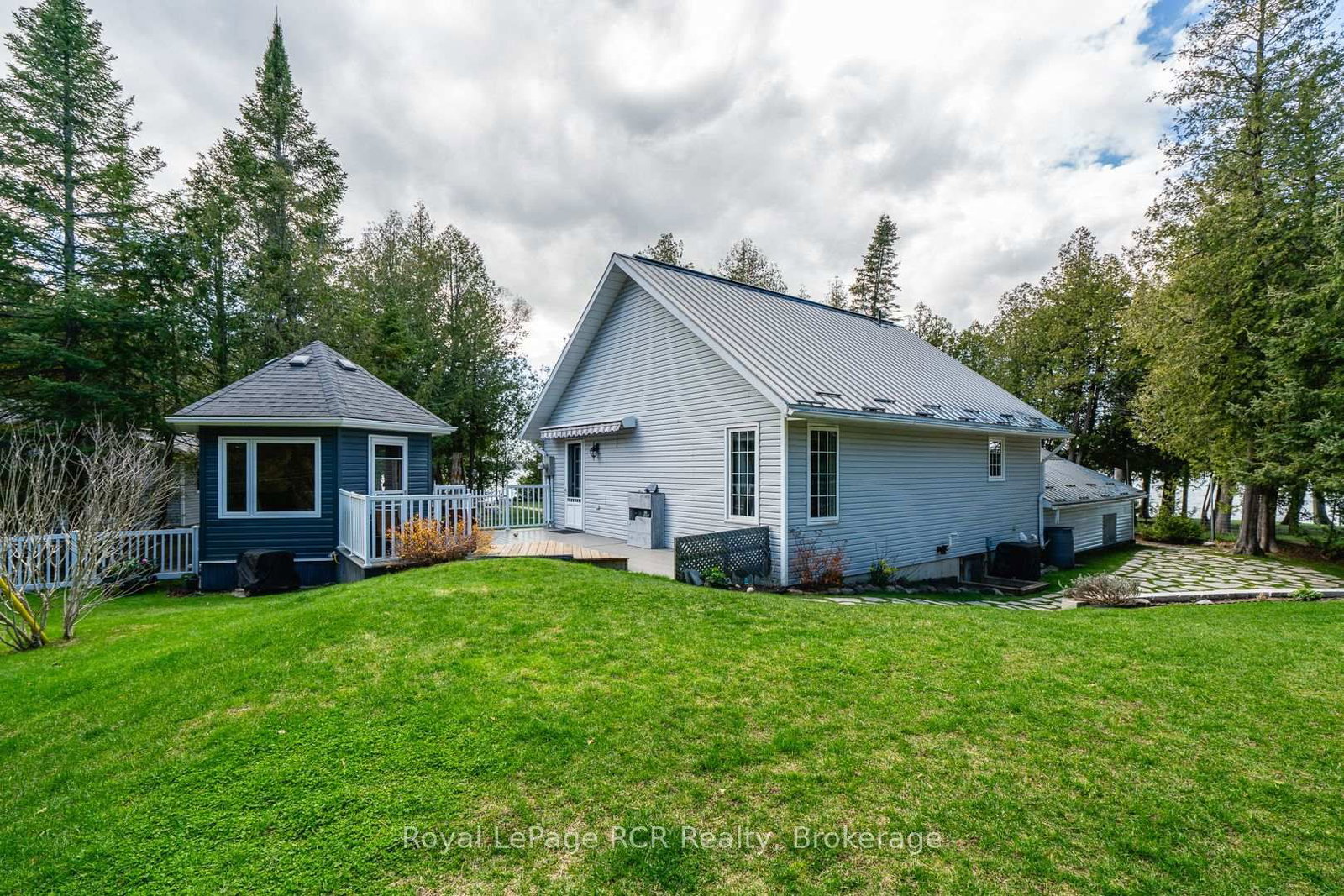 502183 Grey Road 1 Road • Georgian Bluffs, ON photo 38