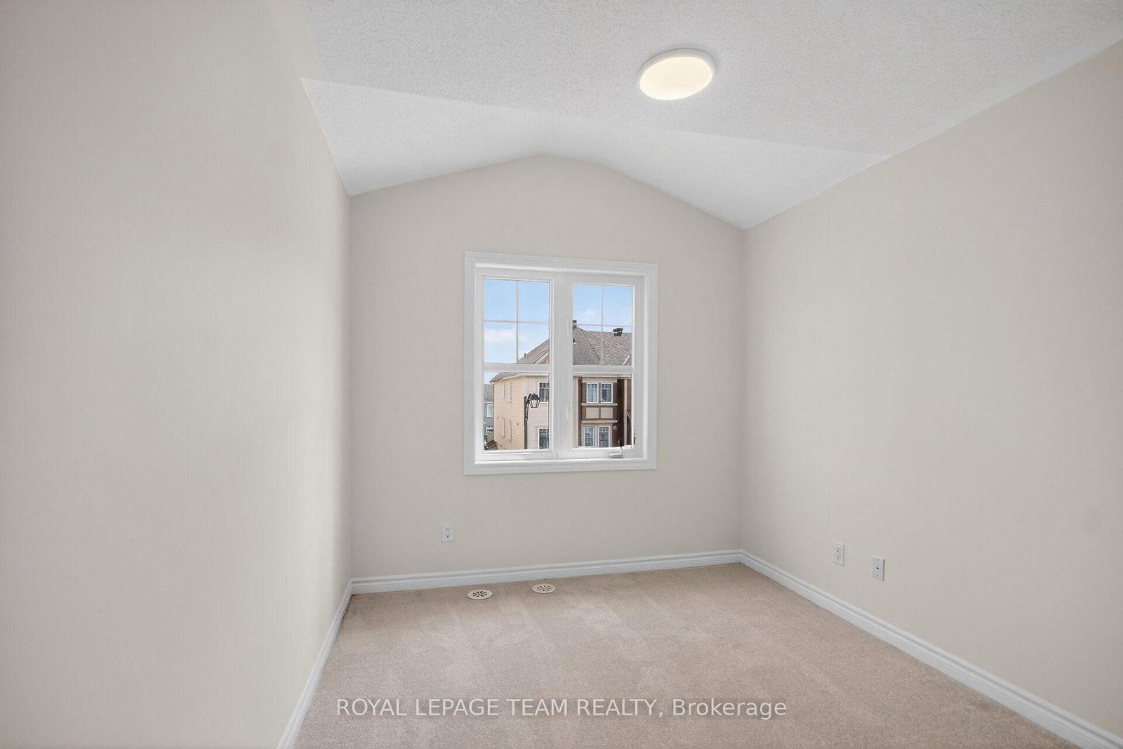 342 Sweet Grass Circle • Ottawa, ON photo 35