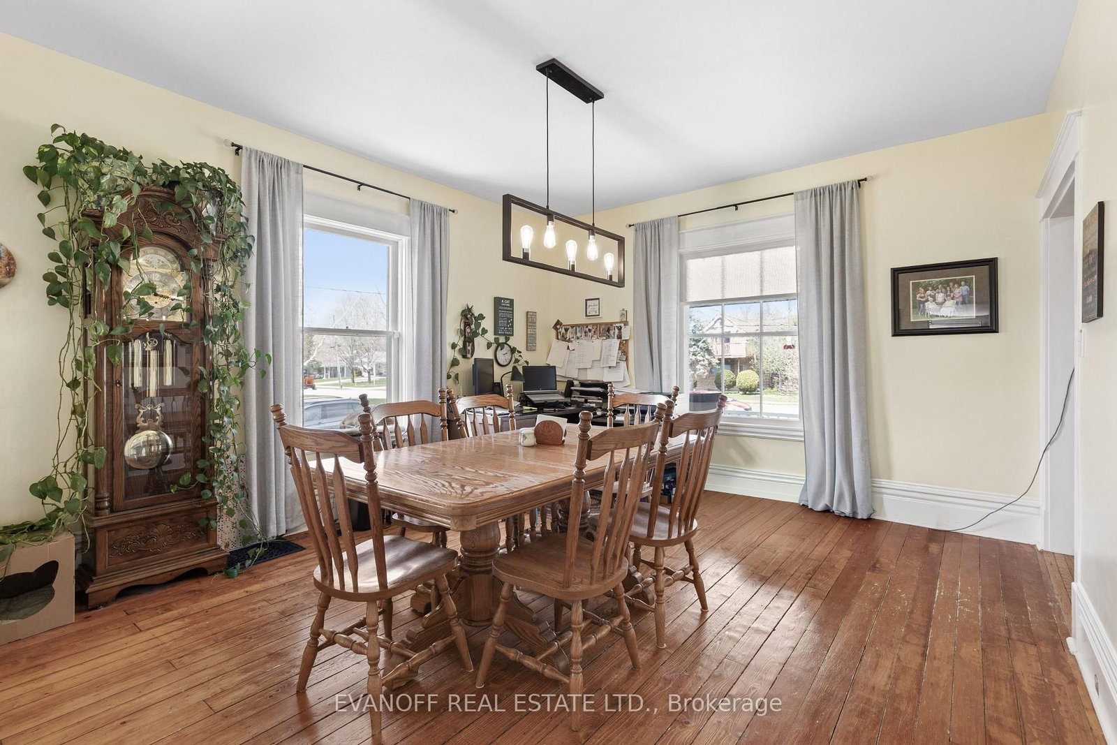 61 Bond Street W • Kawartha Lakes, ON photo 12