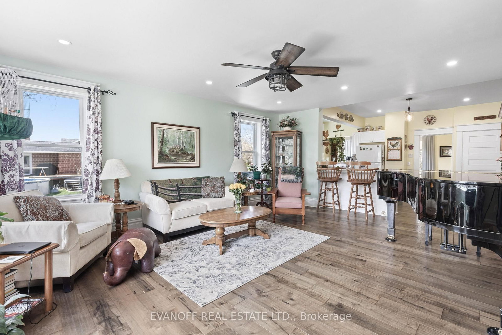 61 Bond Street W • Kawartha Lakes, ON photo 23