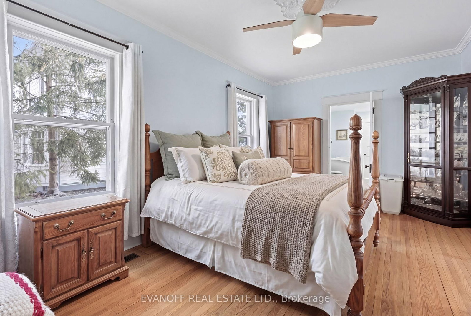 61 Bond Street W • Kawartha Lakes, ON photo 24