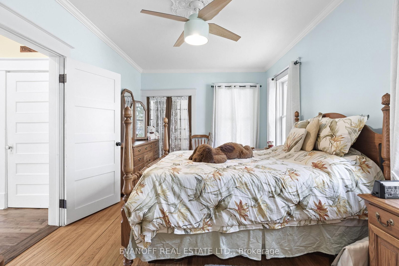 61 Bond Street W • Kawartha Lakes, ON photo 25