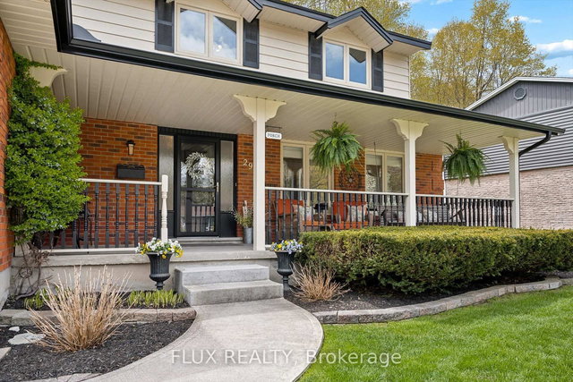 29 Nightingale Crescent