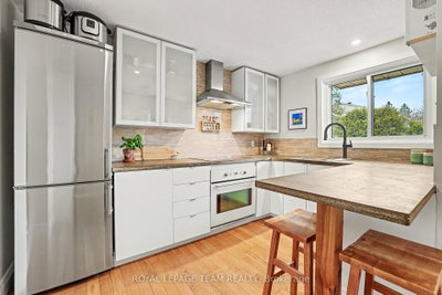 43 Whelan Drive — photo 6