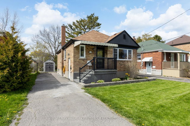 144 Spencer Street E