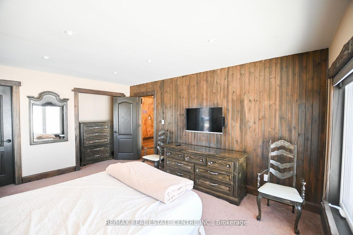 796 Dorcas Bay Road • Northern Bruce Peninsula, ON photo 32