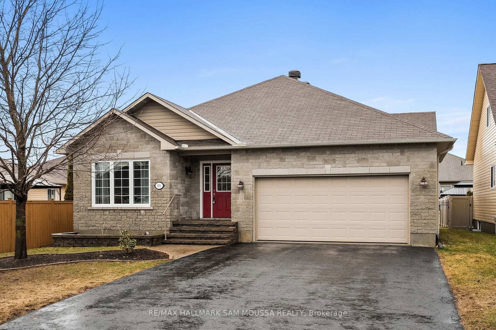 631 Robert Hill Street - Photo 2