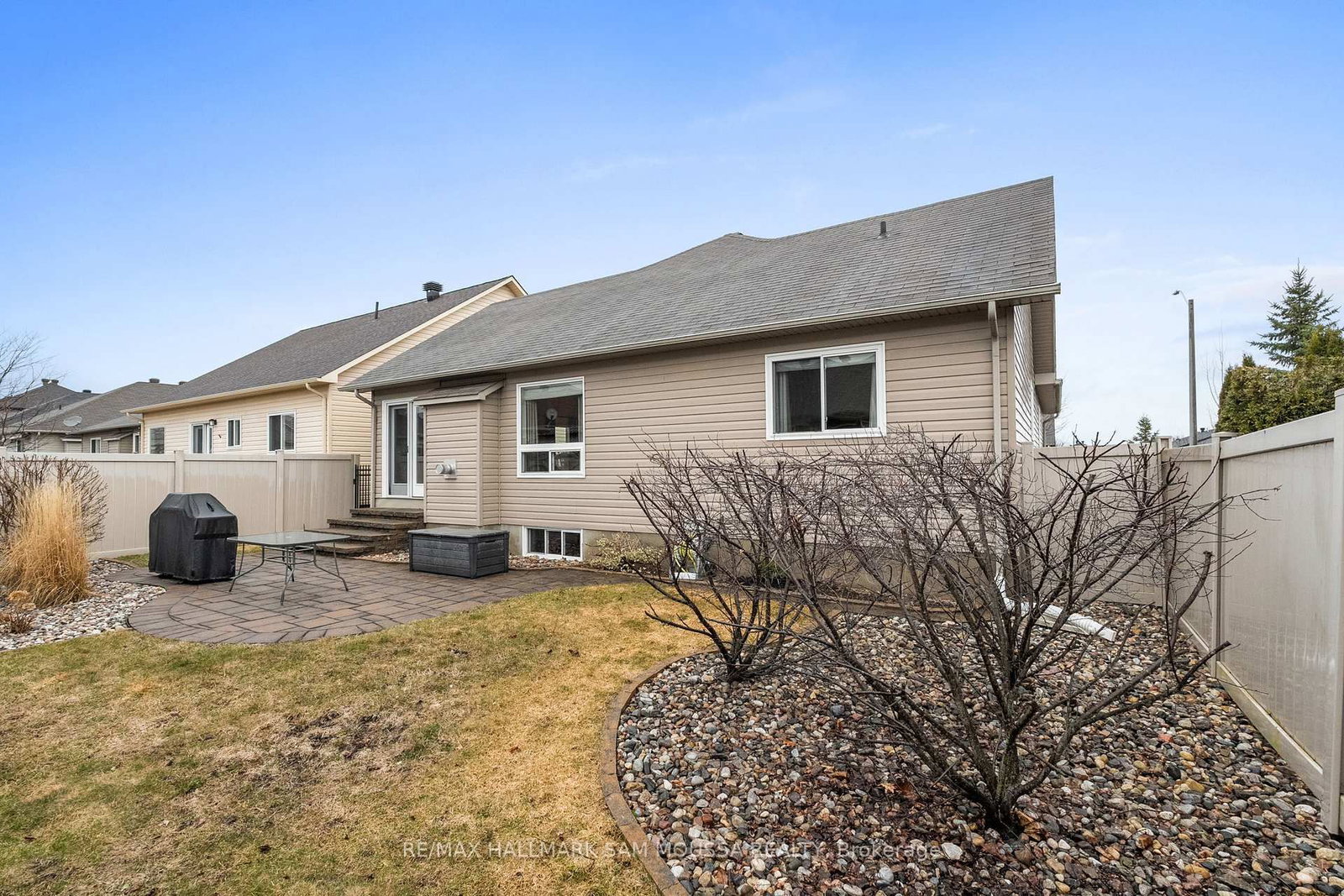 631 Robert Hill Street - Photo 35