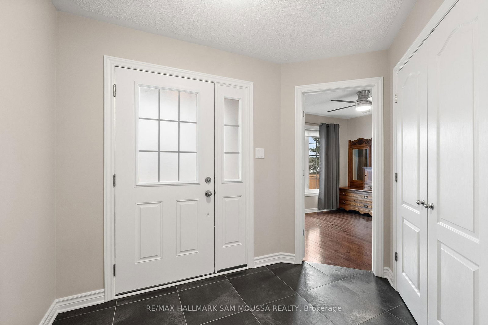 631 Robert Hill Street - Photo 4